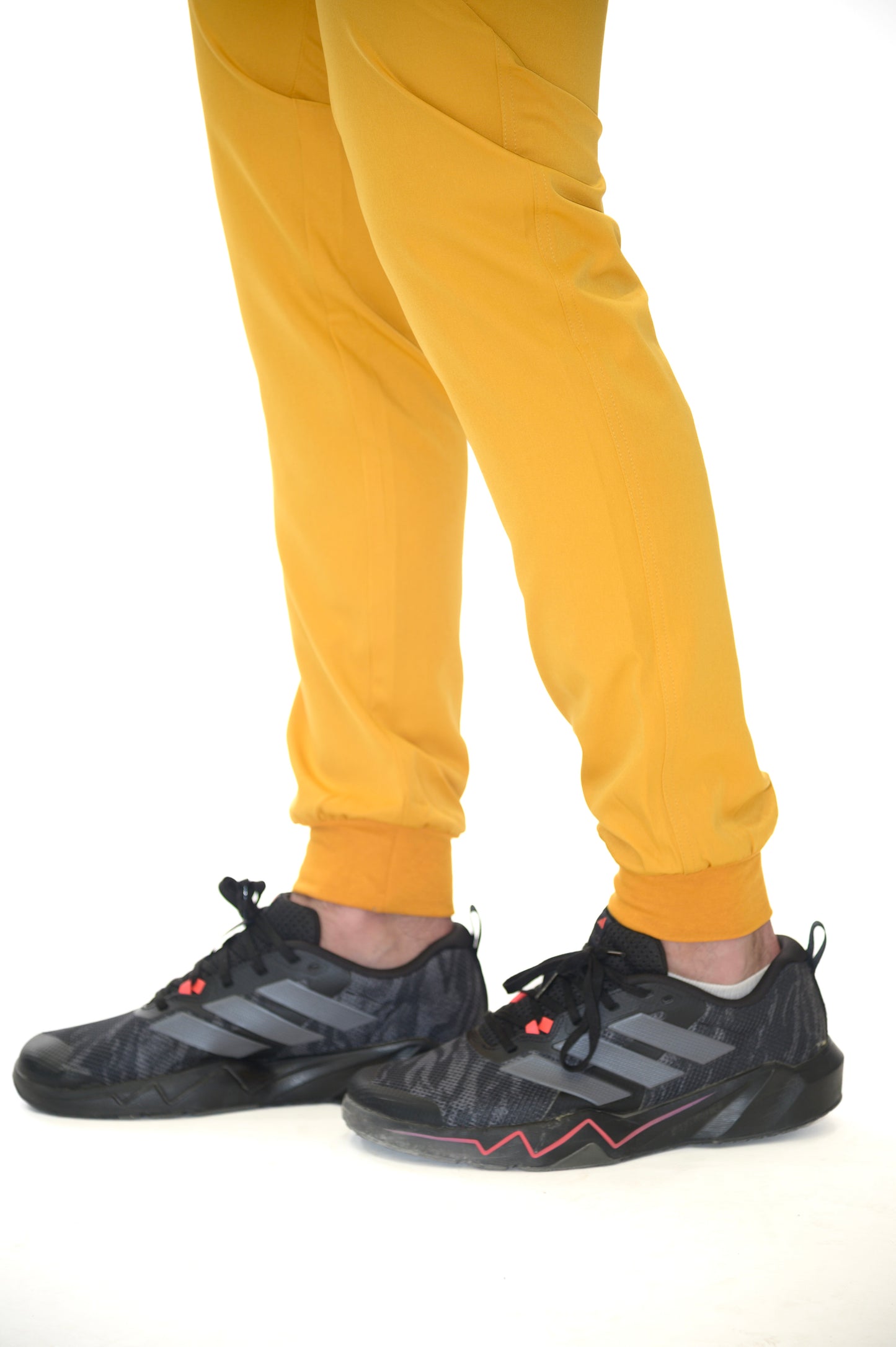 Мъжки медицински екип Smooth Performance Mustard Yellow