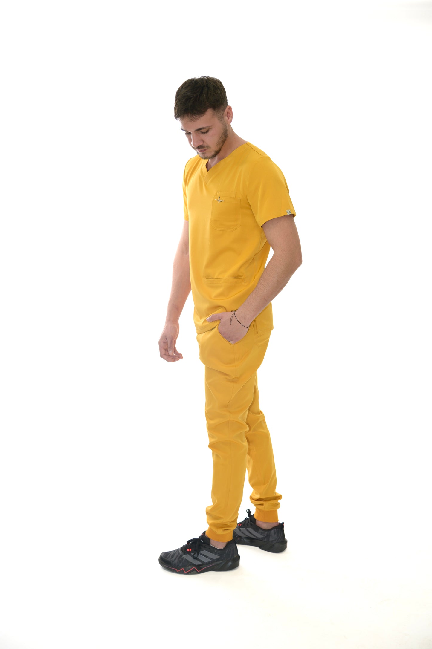 Мъжки медицински екип Smooth Performance Mustard Yellow