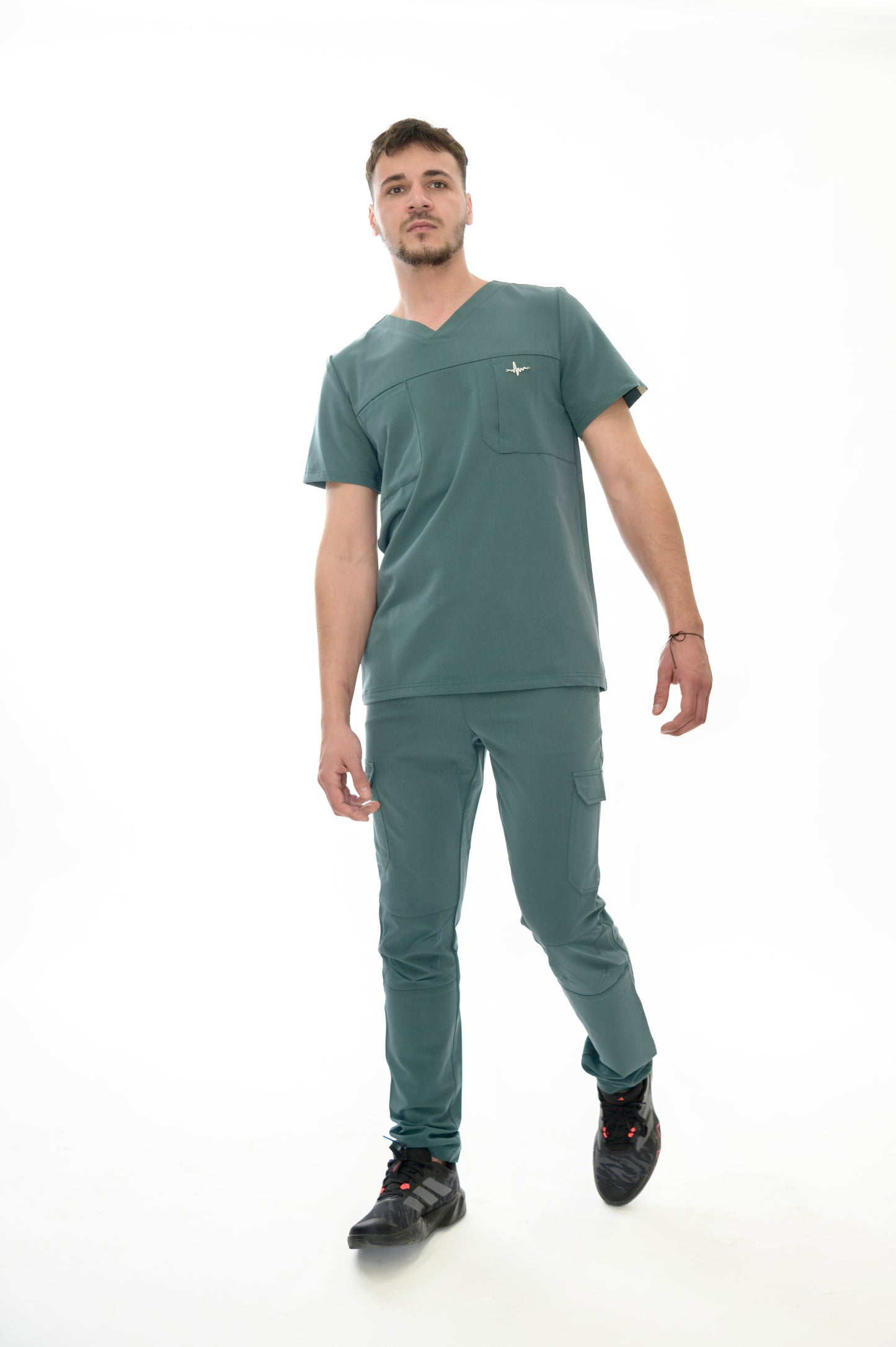 Мъжки медицински екип Calm and Classy Green