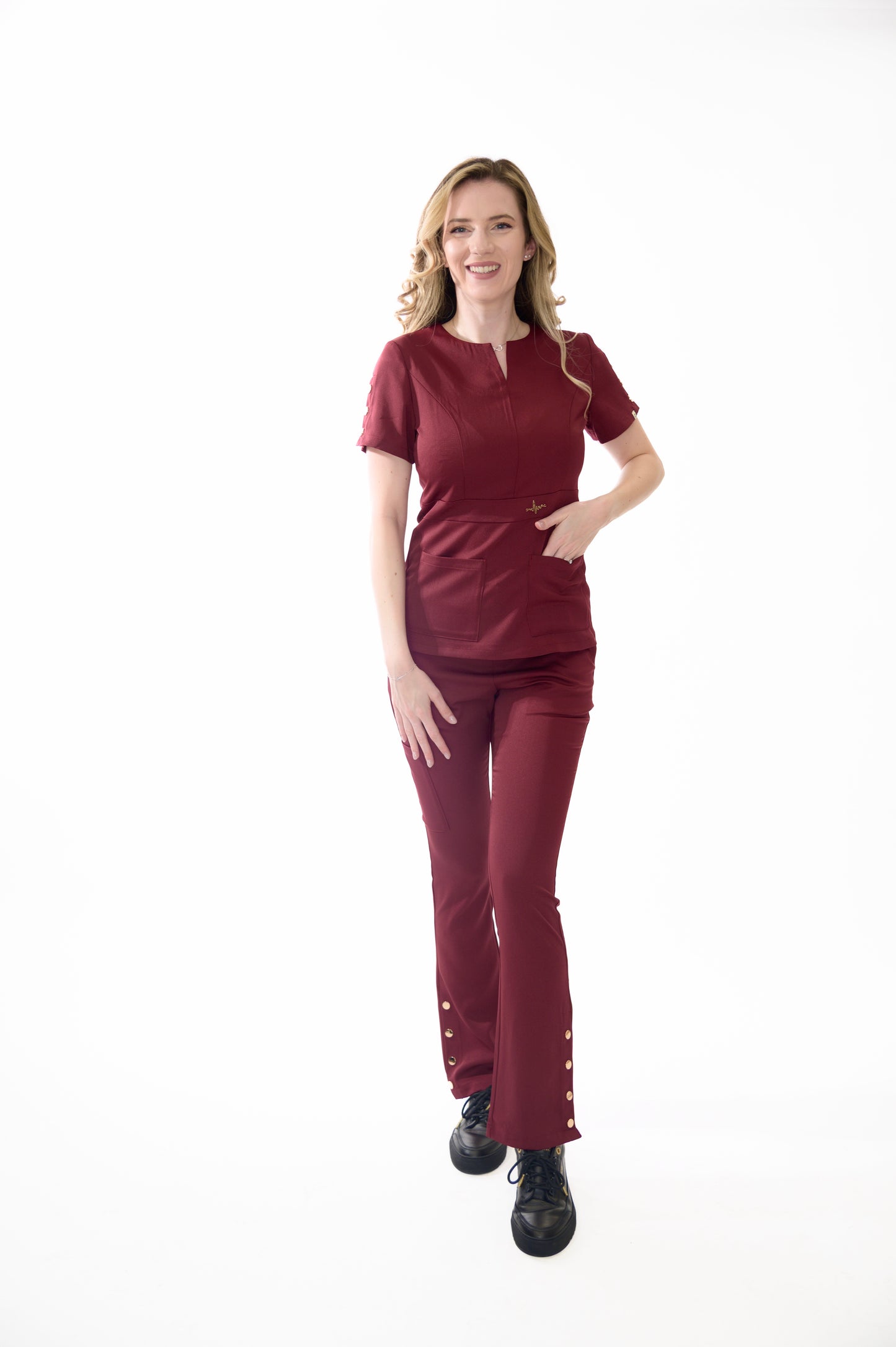 Медицински екип Elegant Princess Burgundy