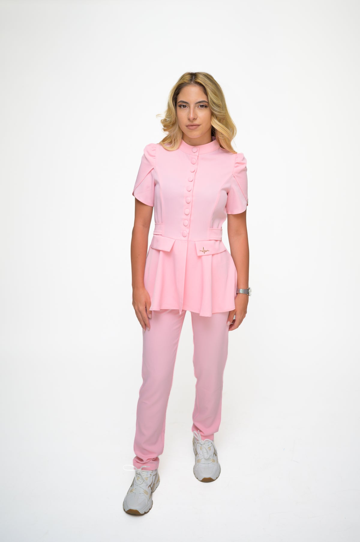 Медицински екип Button Up Baby Pink