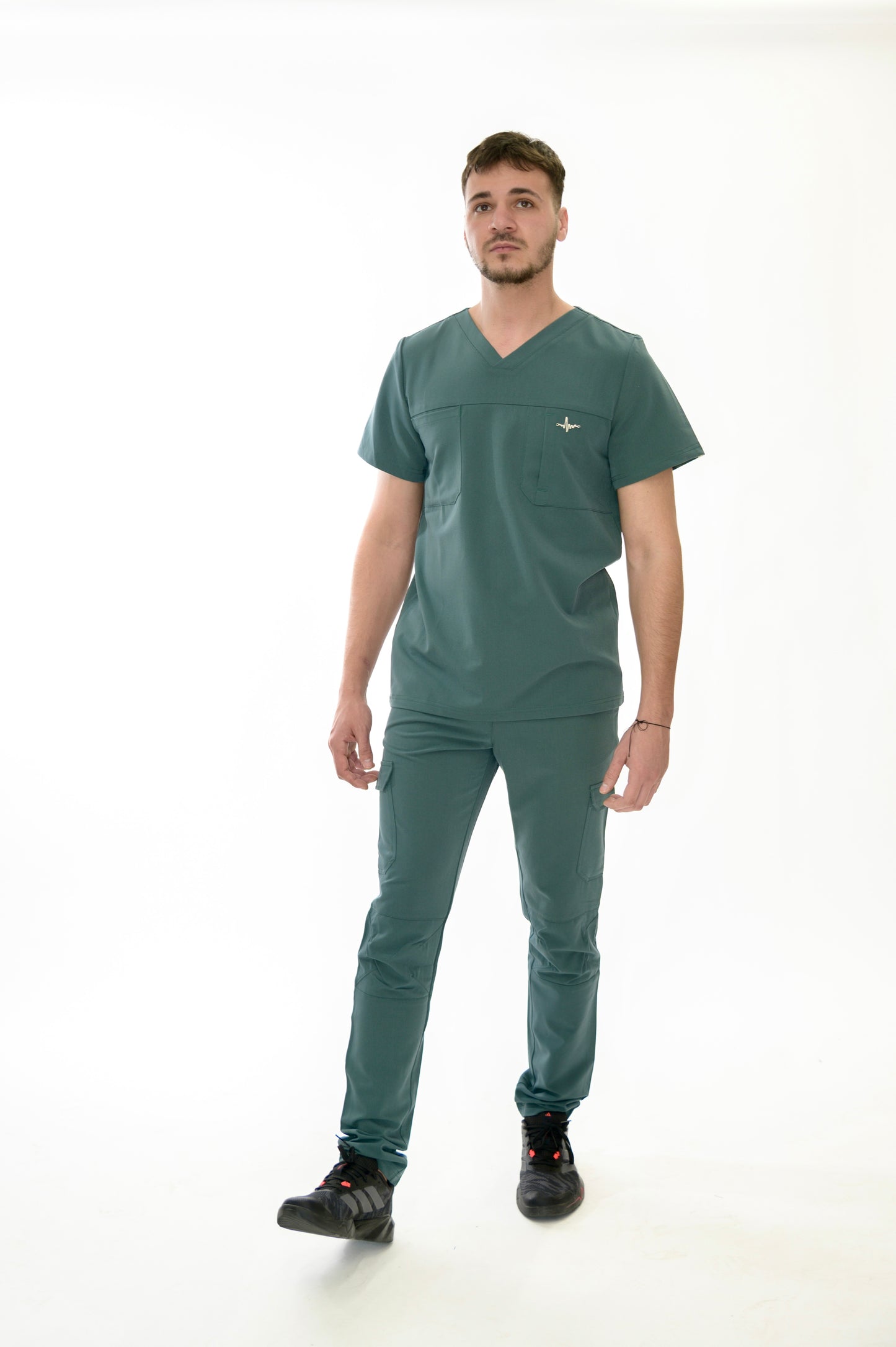 Мъжки медицински екип Calm and Classy Green