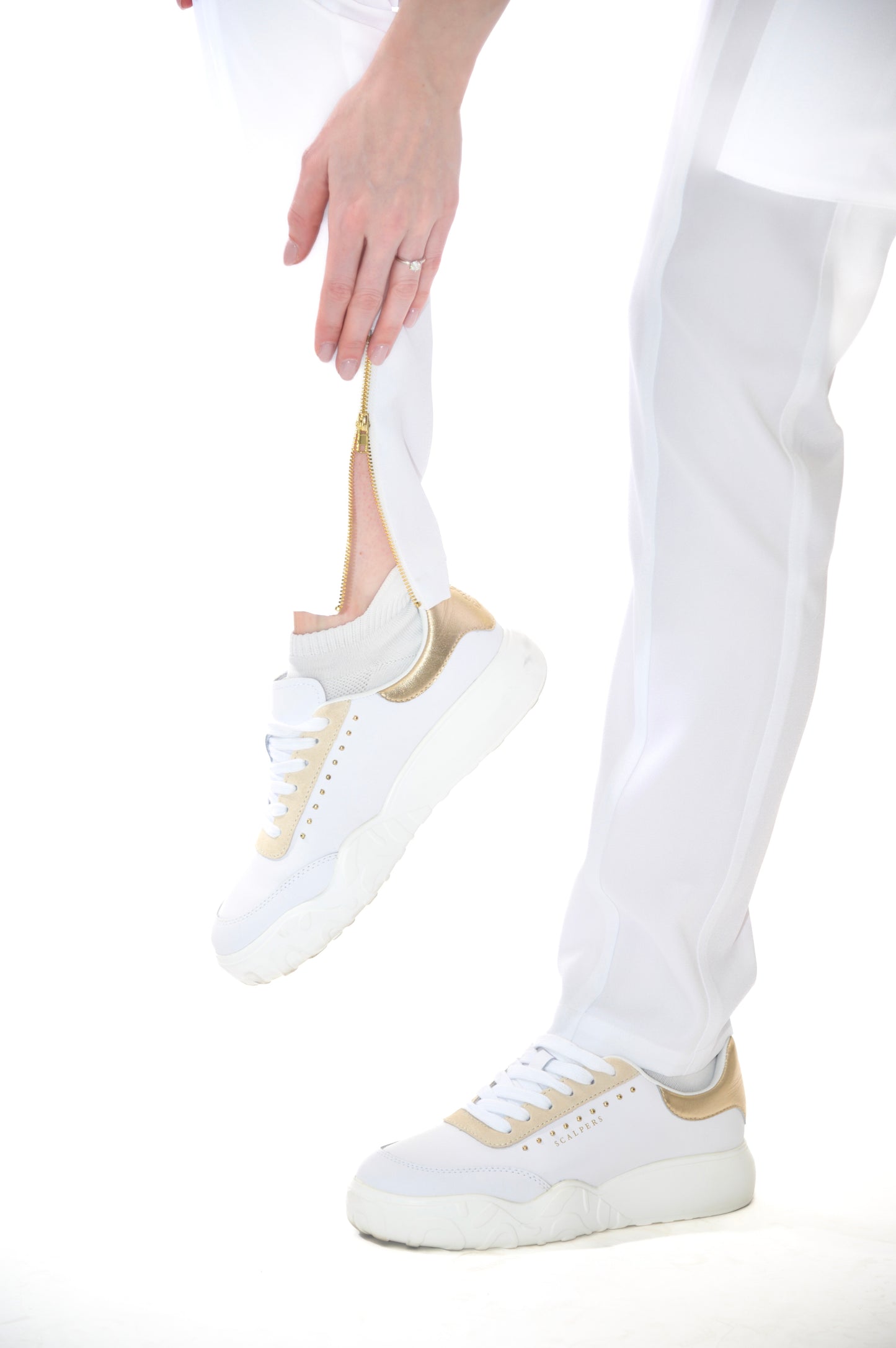 Медицински екип Classy & Refined White