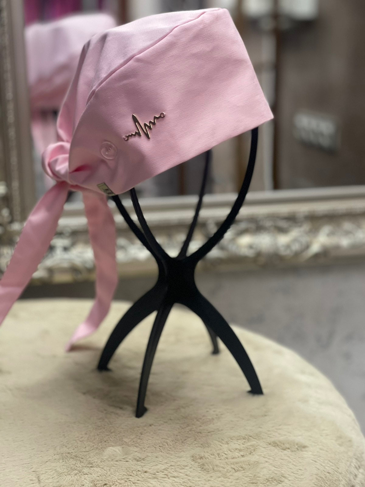 Унисекс хирургична шапка в розово