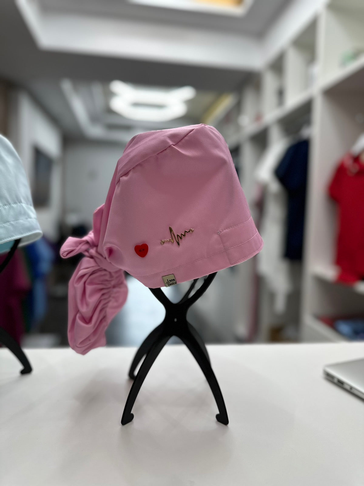 Медицинска шапка Pink Heart